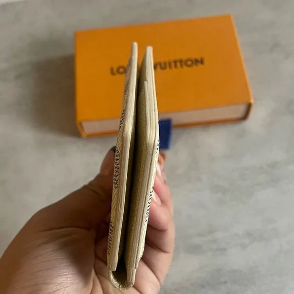 SOLD Authentic Louis Vuitton Card Holder - Picture 6 of 12
